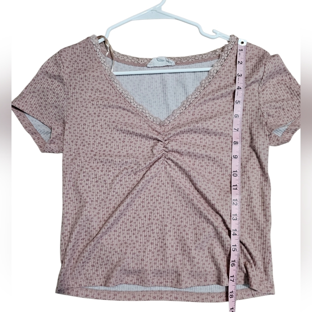 Pink Rose Ribbed Ruched Lace Trim V-Neck Top Y2K Soft Girl Stretch Tee Size L - Picture 7 of 7